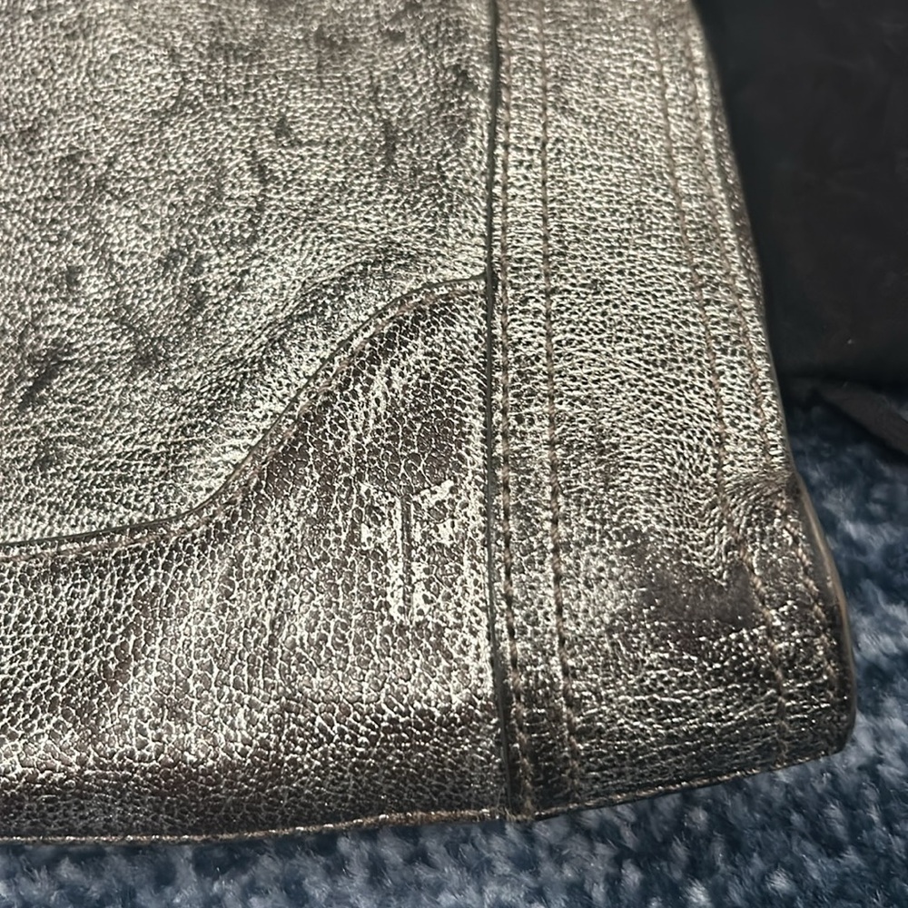 Frye Metallic Crossbody Bag - Picture 15 of 16